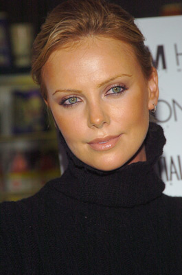 Charlize Theron at event of Monster (2003)