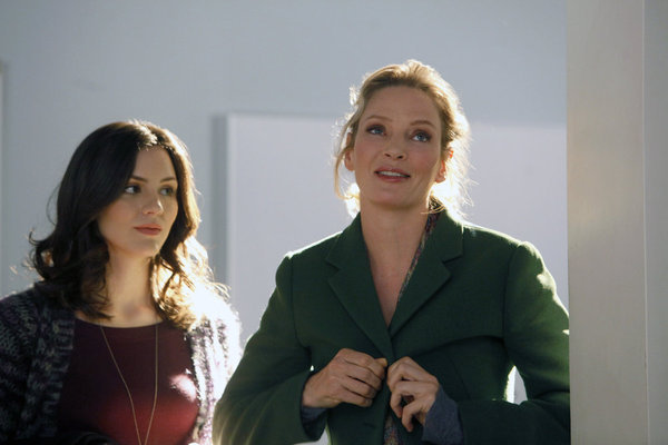 Still of Uma Thurman and Katharine McPhee in Smash (2012)