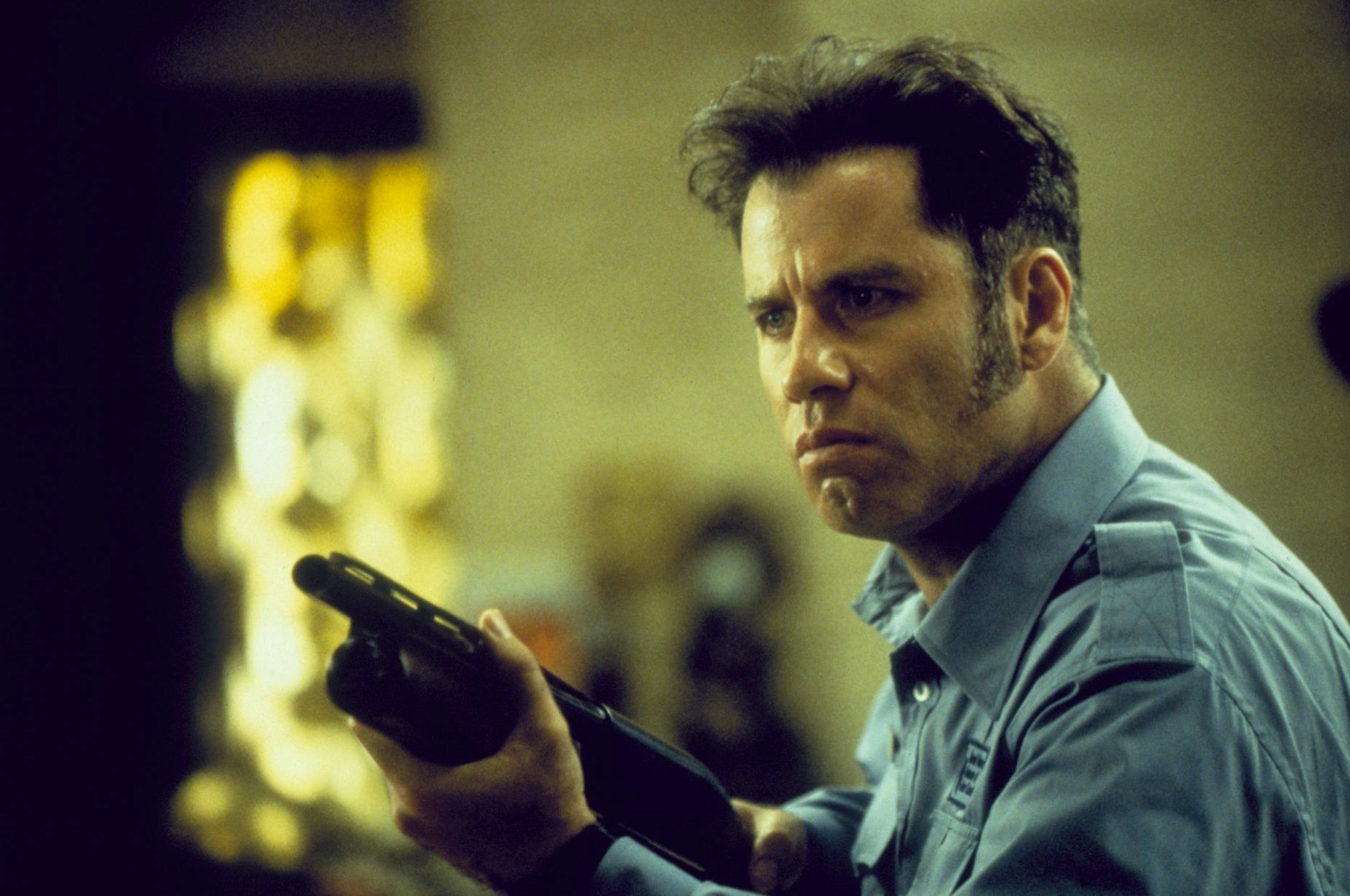 Still of John Travolta in Mad City (1997)