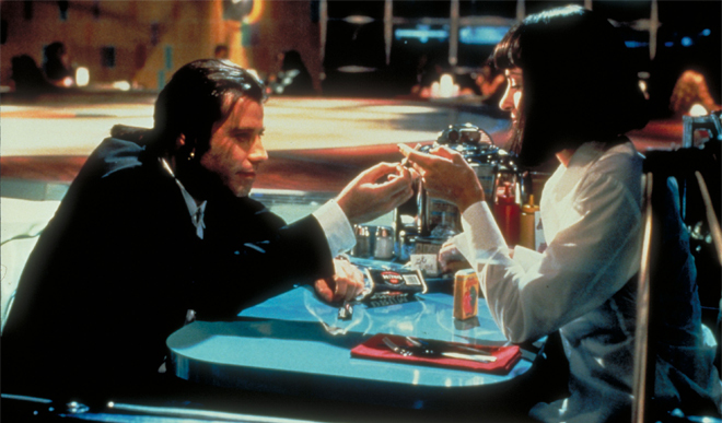Still of Uma Thurman and John Travolta in Bulvarinis skaitalas (1994)