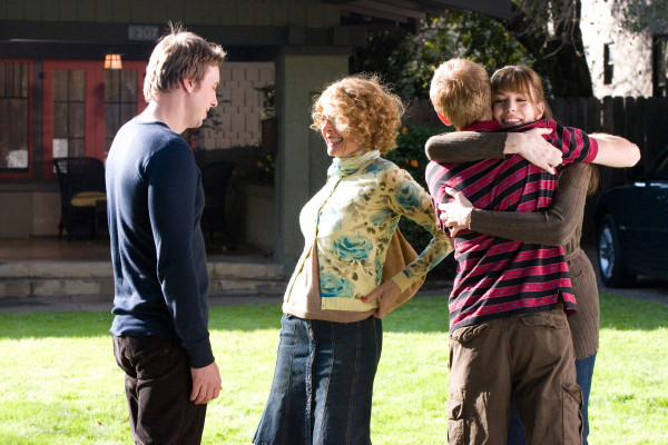 Still of Liv Tyler, Diane Keaton and Dax Shepard in Smother (2007)