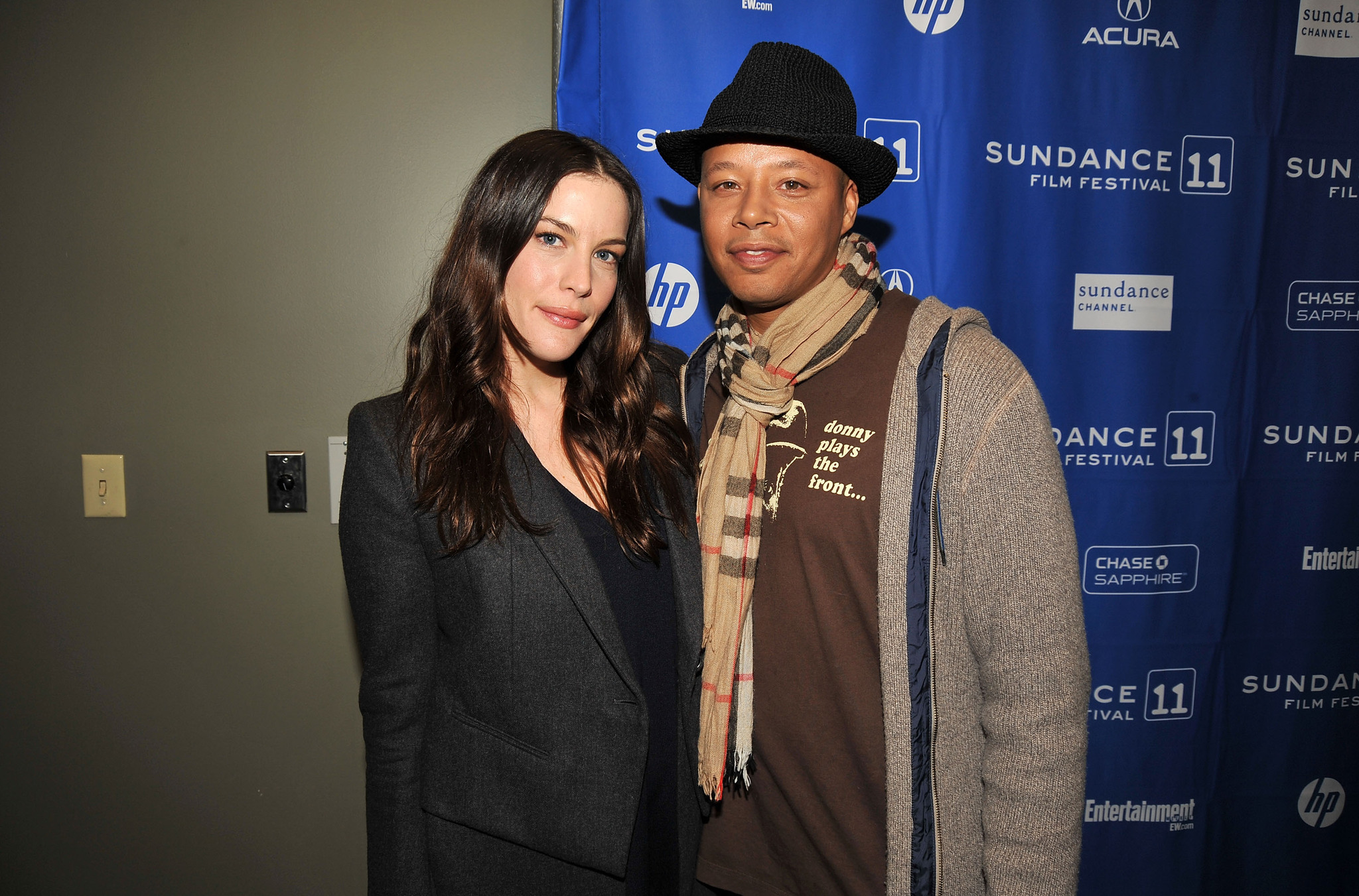 Liv Tyler and Terrence Howard at event of The Ledge (2011)