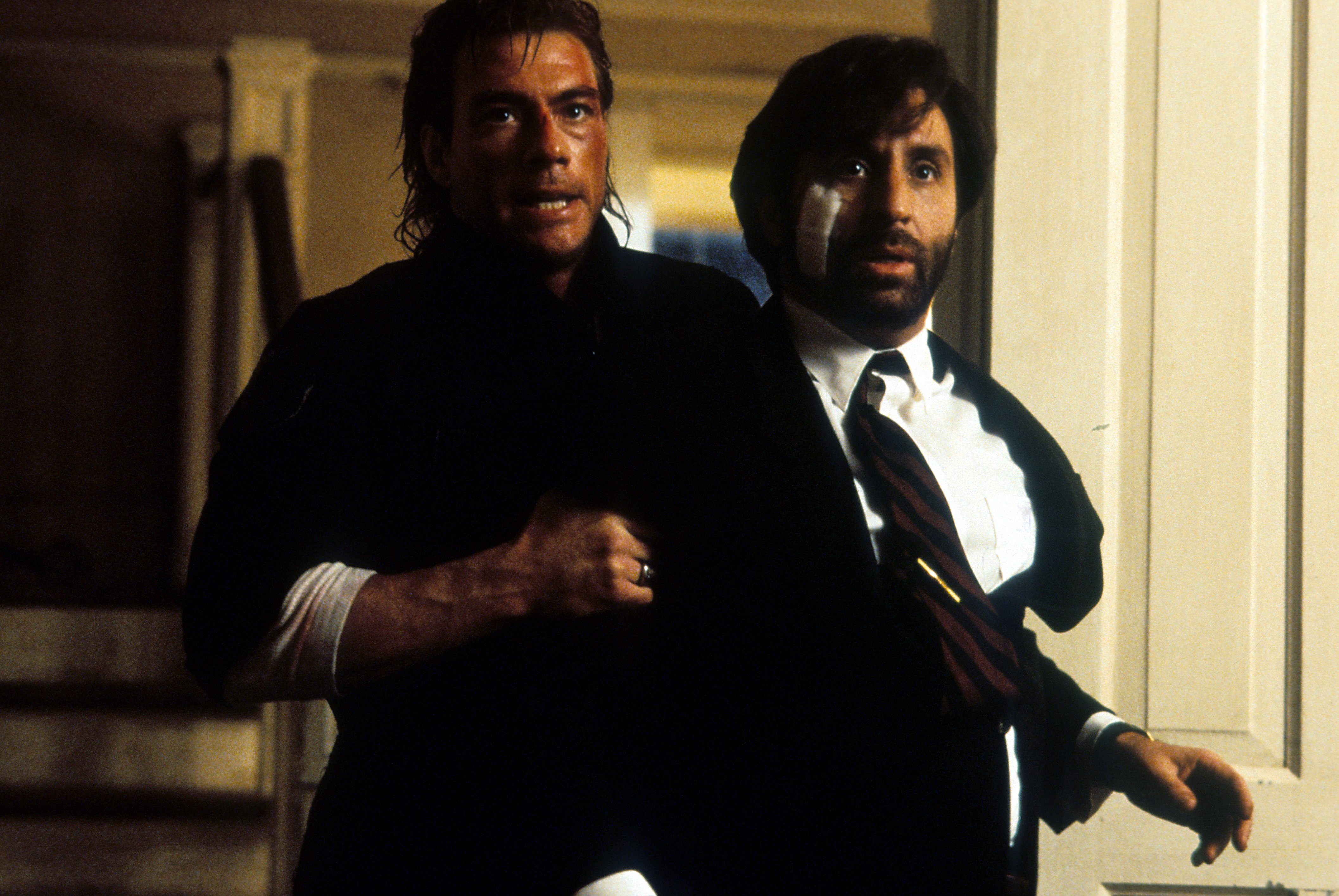 Still of Jean-Claude Van Damme and Ron Silver in Timecop (1994)