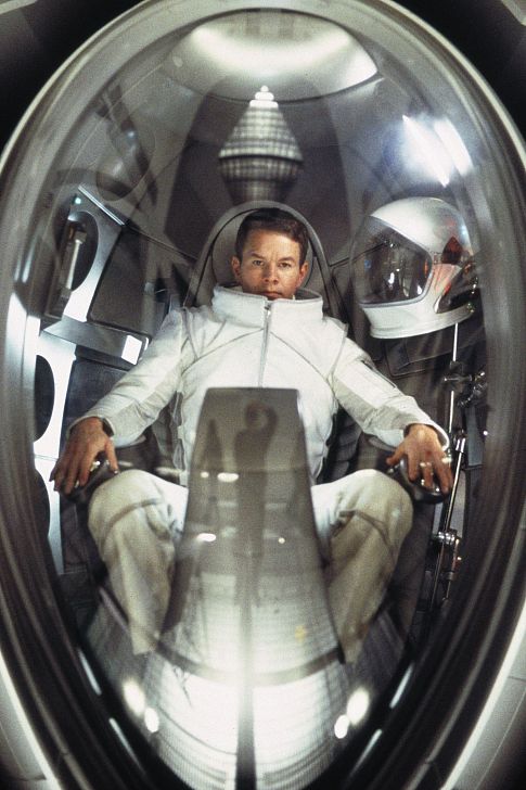Still of Mark Wahlberg in Bezdzioniu planeta (2001)