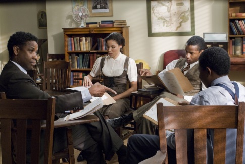 Still of Denzel Washington, Jurnee Smollett-Bell, Denzel Whitaker and Nate Parker in The Great Debaters (2007)