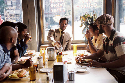 Still of Denzel Washington in American Gangster (2007)