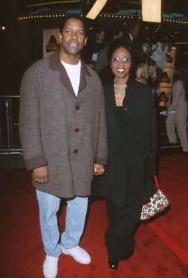 Denzel Washington at event of Erin Brockovich (2000)