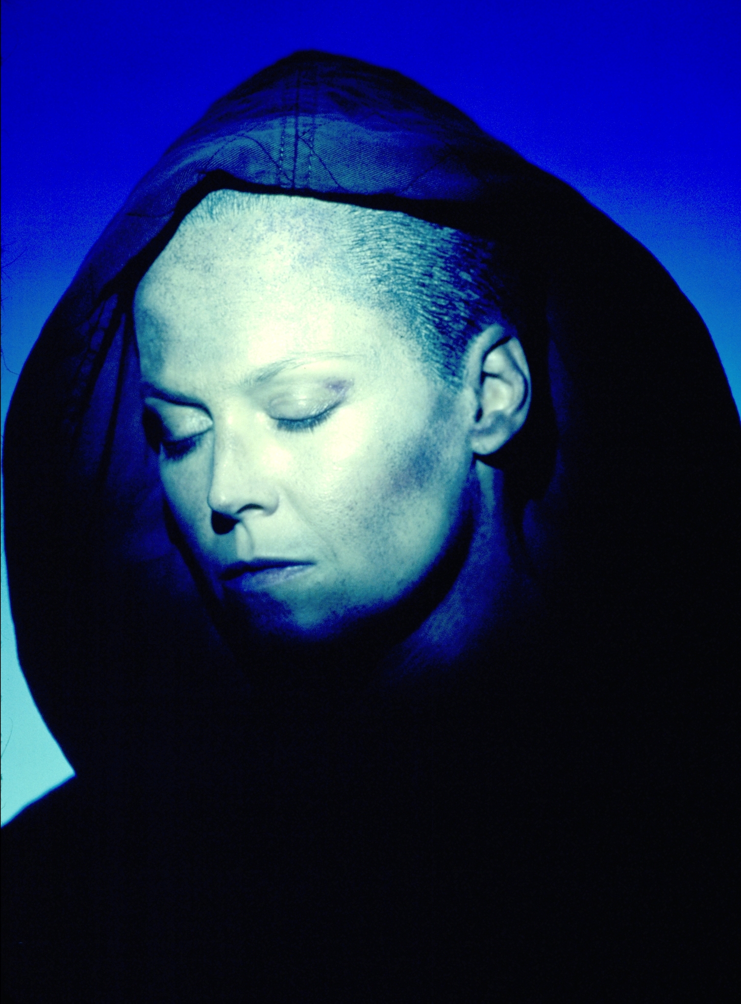 Still of Sigourney Weaver in Svetimas 3 (1992)