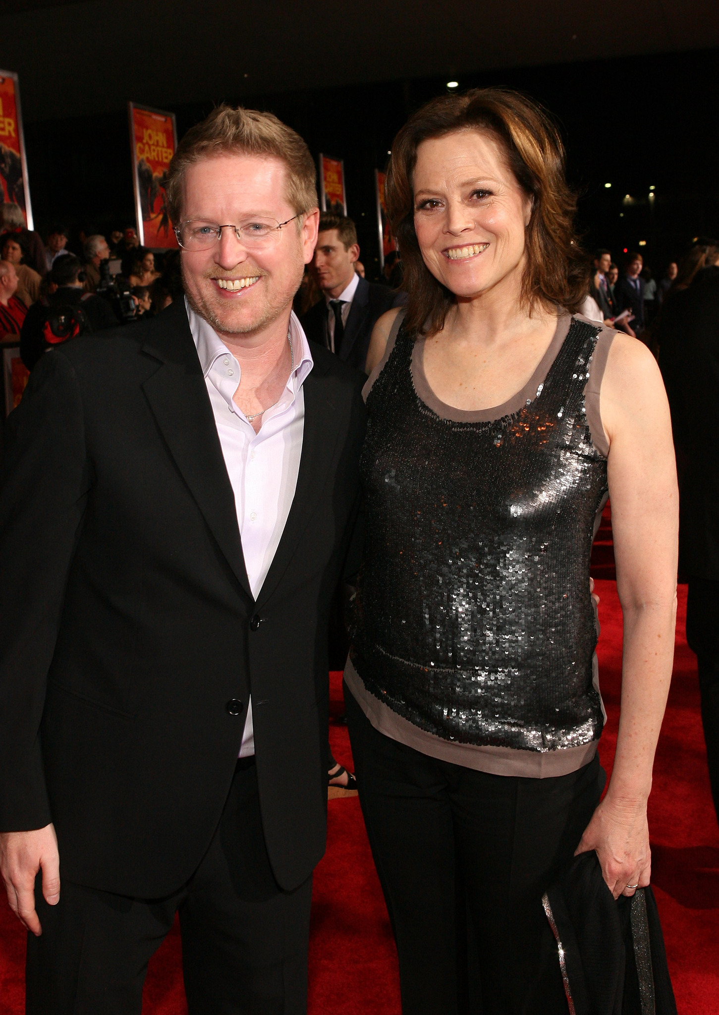 Sigourney Weaver and Andrew Stanton at event of Dzonas Karteris (2012)