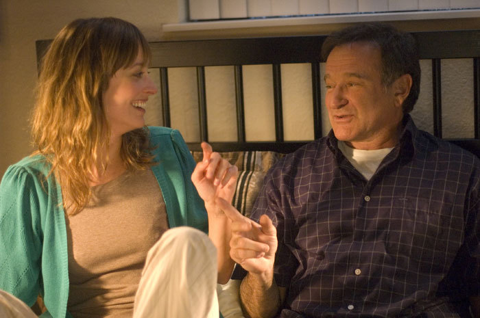 Still of Robin Williams and Alexie Gilmore in World's Greatest Dad (2009)