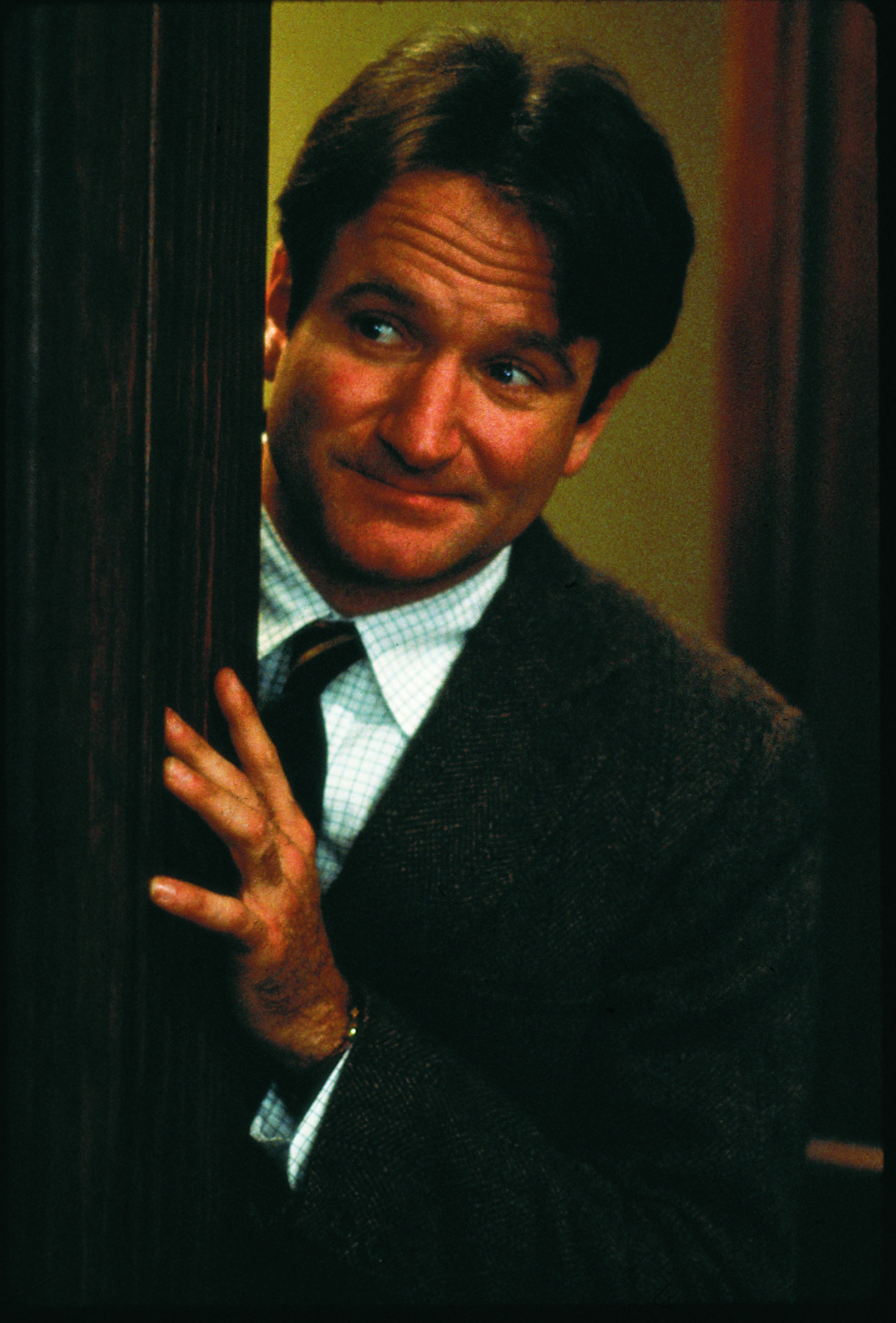 Still of Robin Williams in Mirusiu poetu draugija (1989)