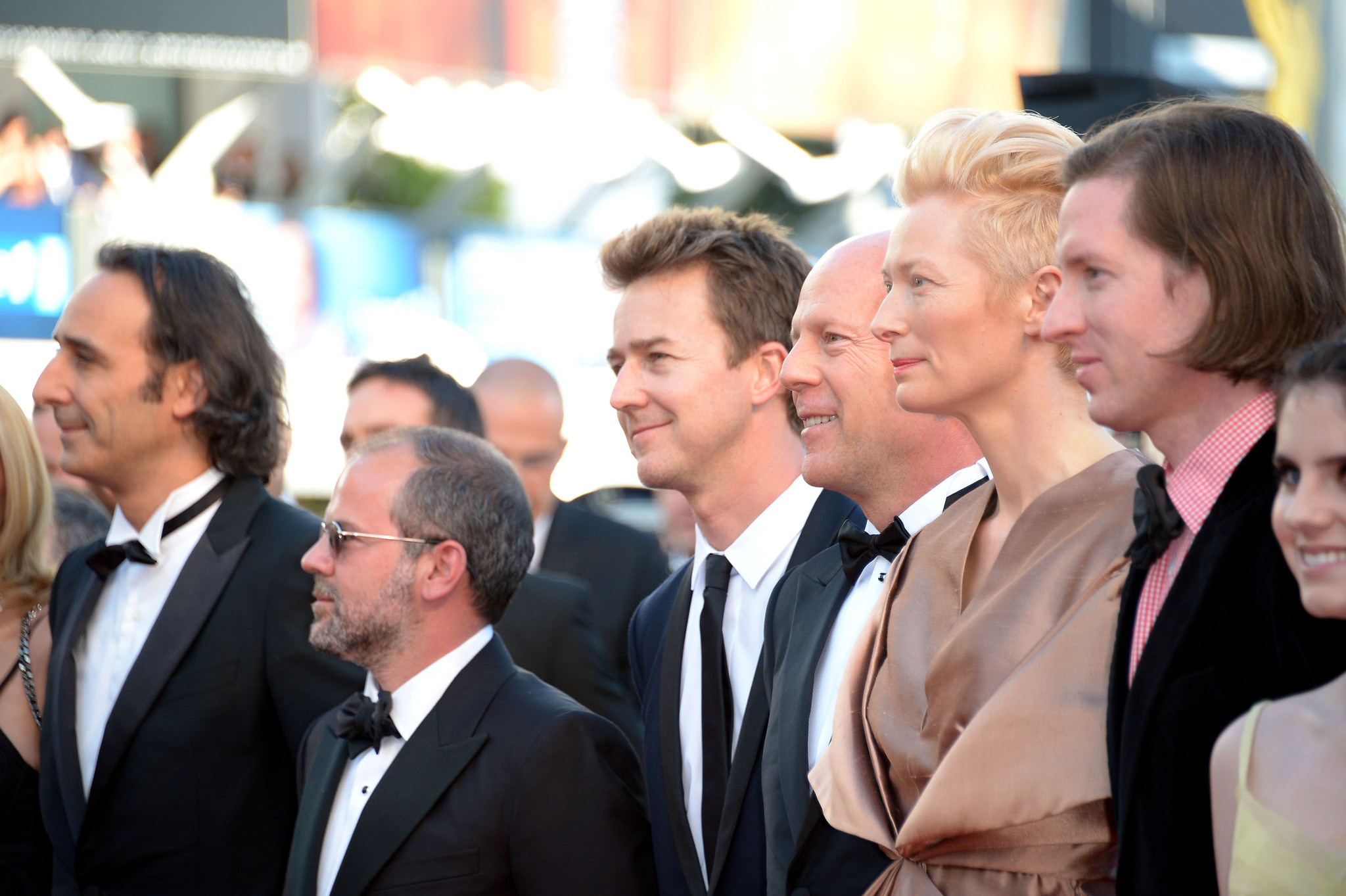 Bruce Willis, Edward Norton and Tilda Swinton at event of Menesienos karalyste (2012)