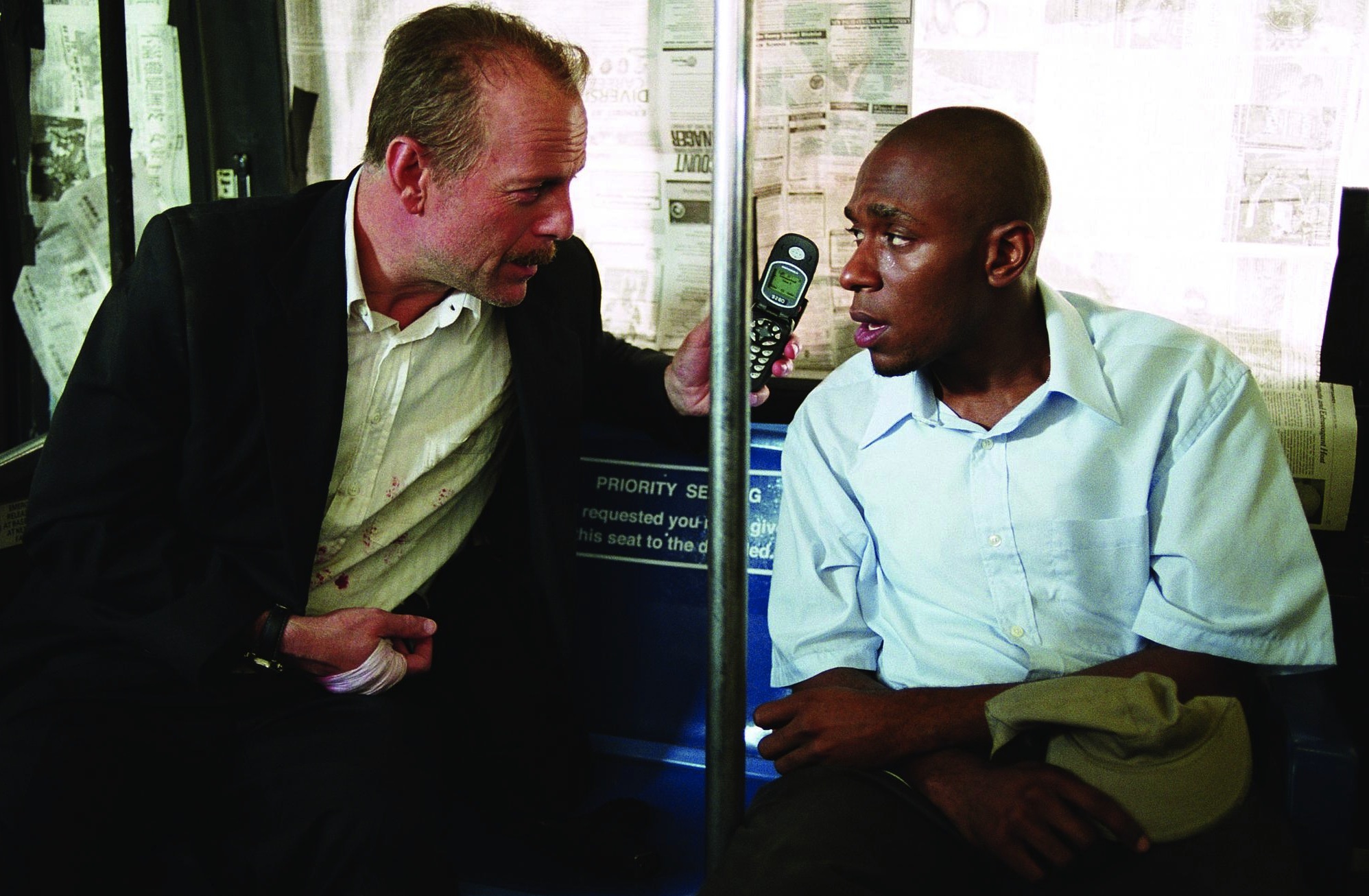 Still of Bruce Willis and Yasiin Bey in 16 kvartalu (2006)