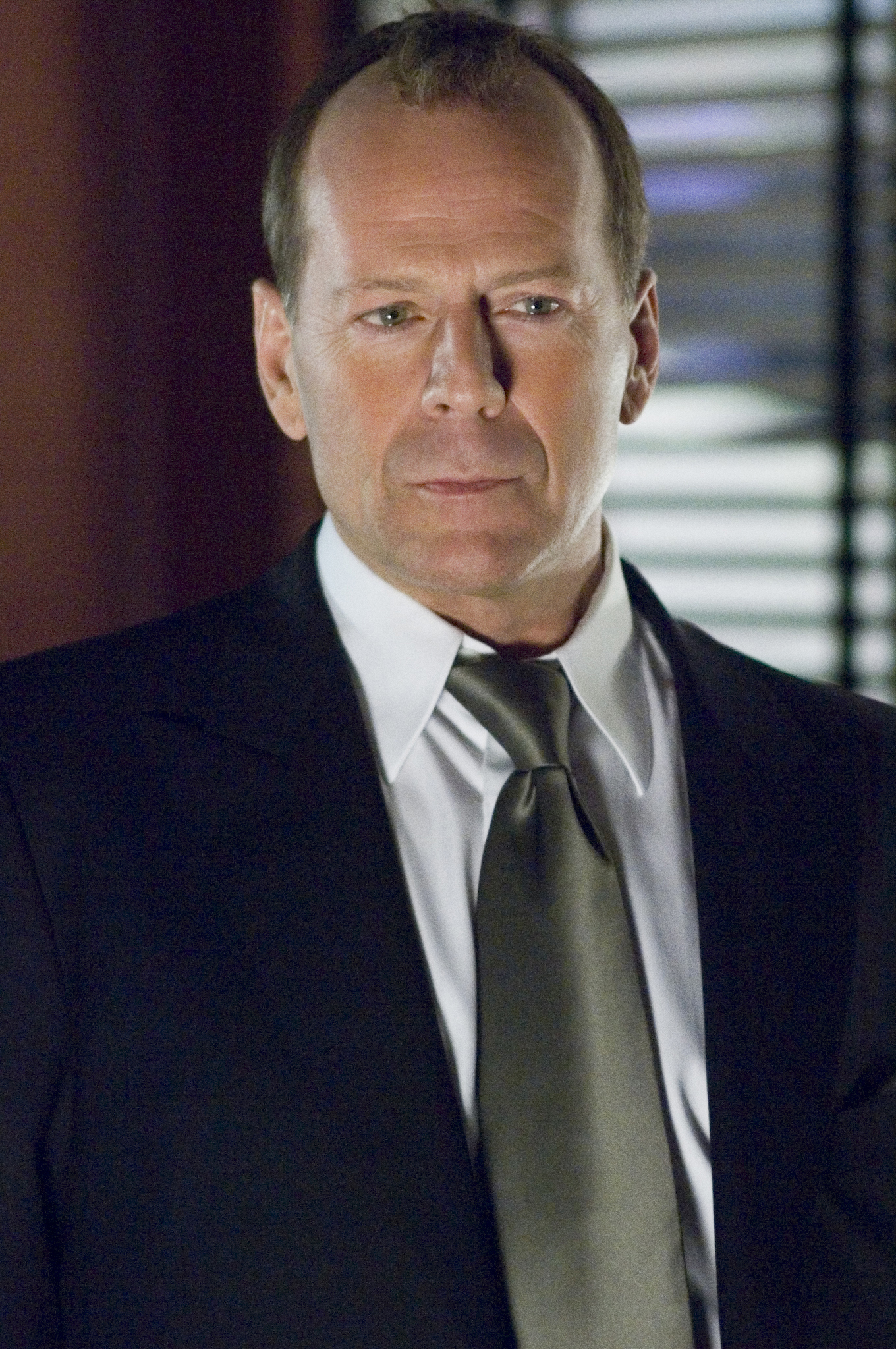 Still of Bruce Willis in Perfect Stranger (2007)