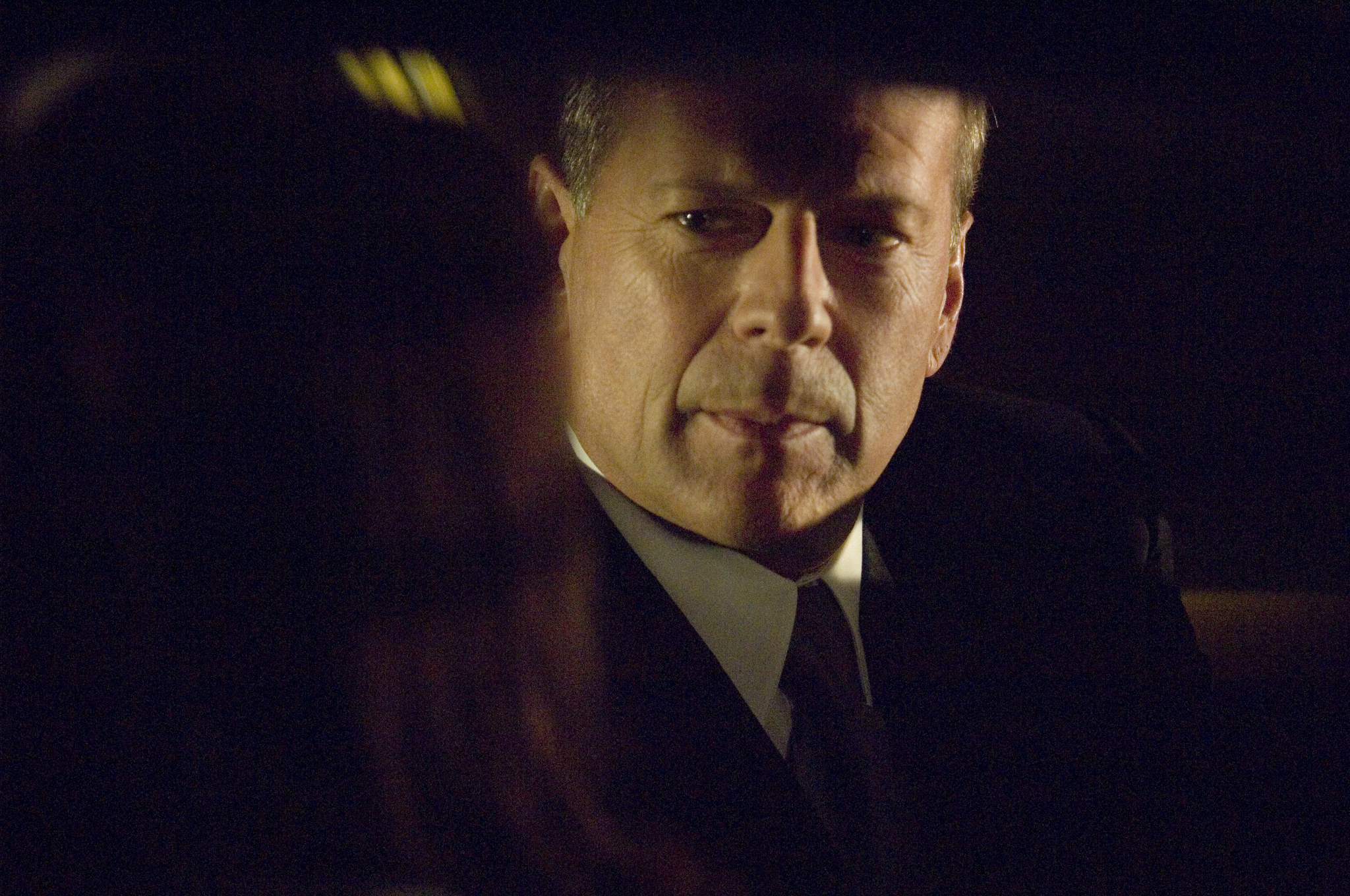 Still of Bruce Willis in Perfect Stranger (2007)