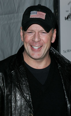 Bruce Willis at event of Laimingas skaicius kitas (2006)