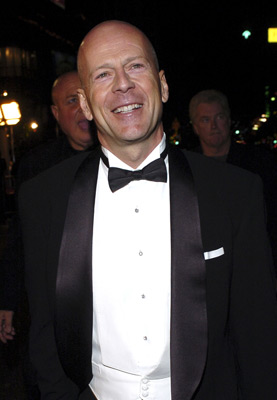 Bruce Willis at event of Ocean's Twelve (2004)