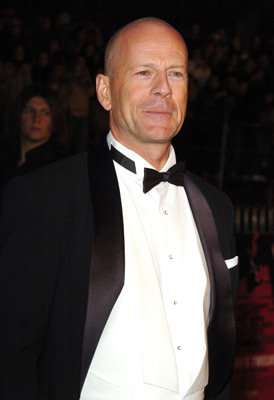 Bruce Willis at event of Ocean's Twelve (2004)