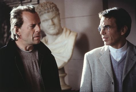Still of Bruce Willis and Billy Bob Thornton in Banditai (2001)
