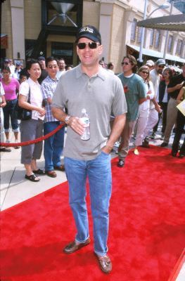 Bruce Willis at event of The Kid (2000)