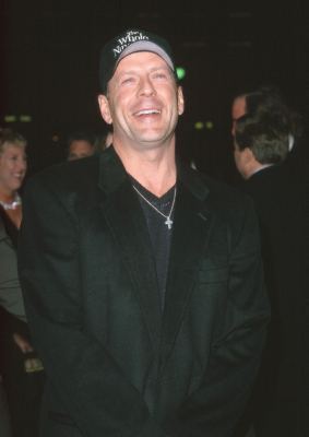 Bruce Willis at event of The Whole Nine Yards (2000)