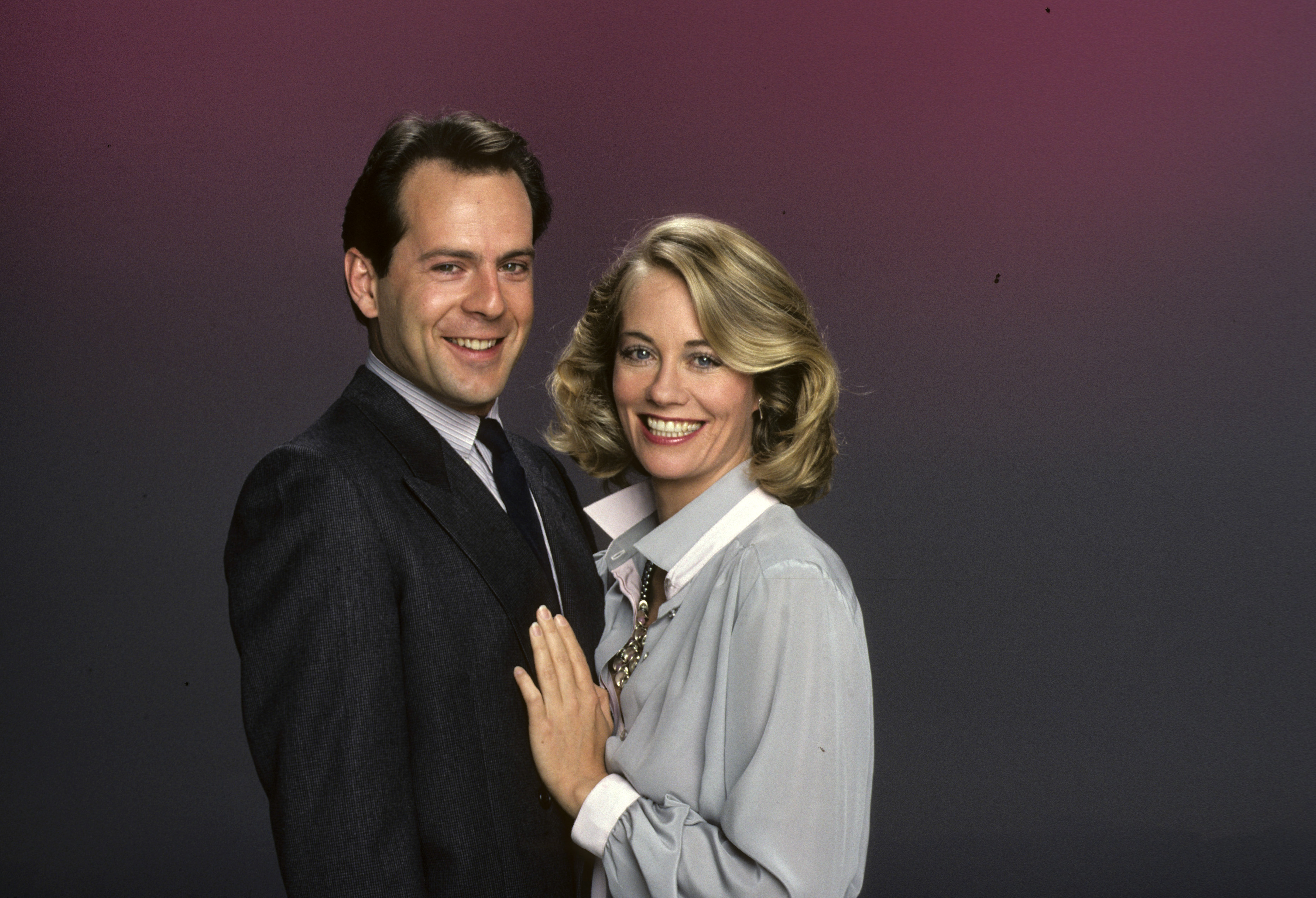 Still of Bruce Willis and Cybill Shepherd in Moonlighting (1985)