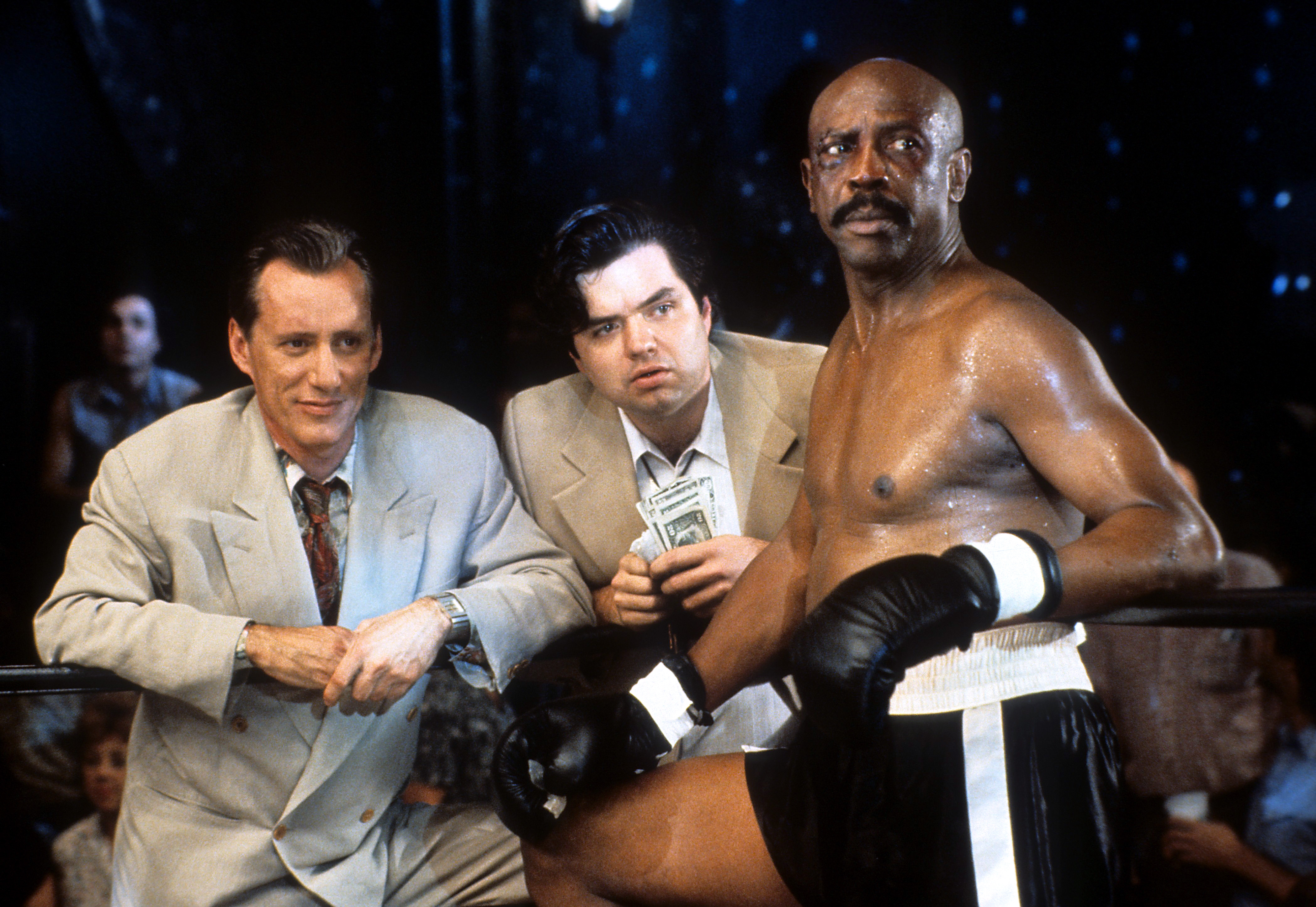 Still of James Woods, Louis Gossett Jr. and Oliver Platt in Diggstown (1992)