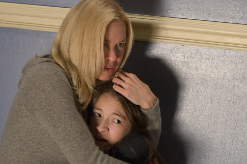 Still of Renée Zellweger and Jodelle Ferland in Case 39 (2009)