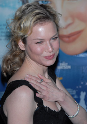 Renée Zellweger at event of Miss Potter (2006)