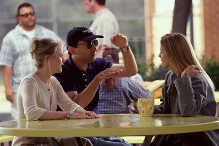 (L-r) RENÉE ZELLWEGER, director PETER KOSMINSKY and MICHELLE PFEIFFER