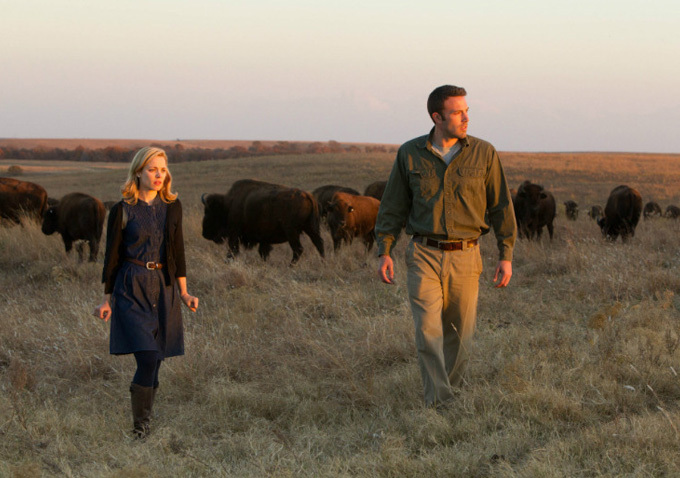 Still of Ben Affleck and Rachel McAdams in To the Wonder (2012)