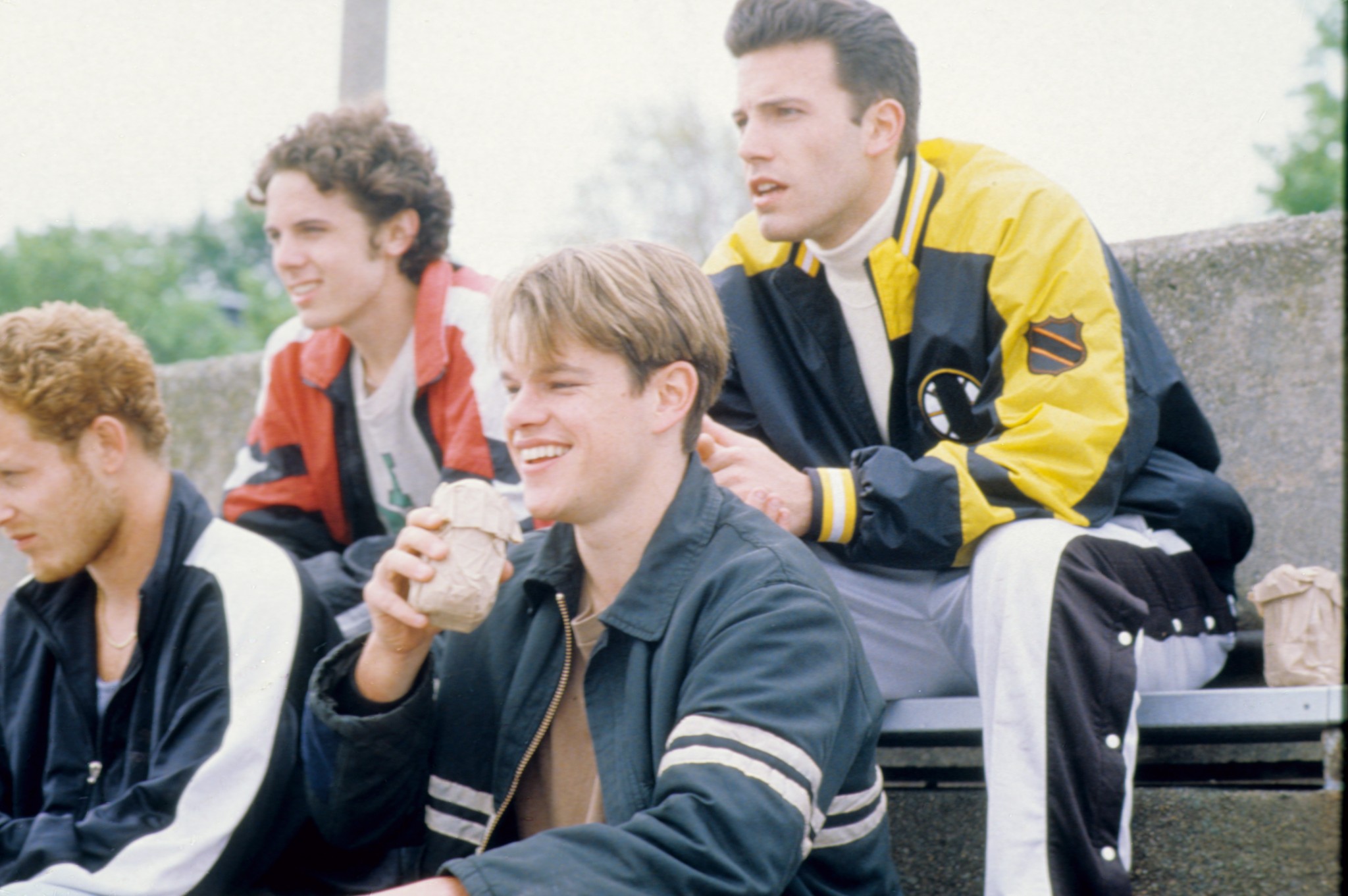 Still of Ben Affleck, Matt Damon and Casey Affleck in Gerasis Vilas Hantingas (1997)