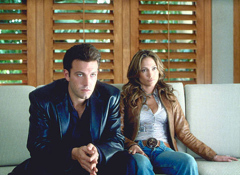 Still of Jennifer Lopez and Ben Affleck in Gigli (2003)