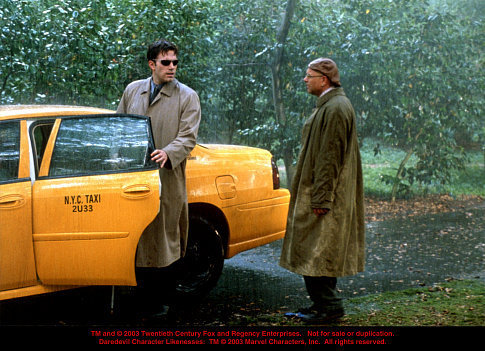 Still of Ben Affleck and Joe Pantoliano in Daredevil (2003)