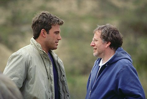 (Left to right) Ben Affleck and director Phil Alden Robinson on the set of 