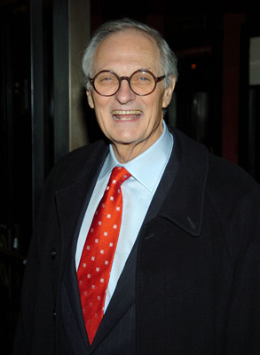 Alan Alda at event of Aviatorius (2004)