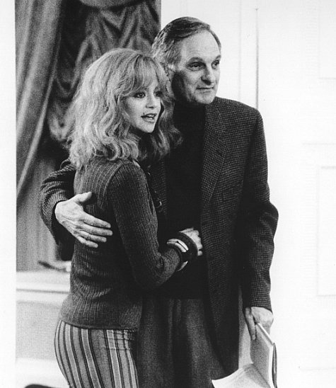 Still of Alan Alda and Goldie Hawn in Everyone Says I Love You (1996)