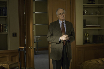 Still of Alan Alda in 30 Rock (2006)