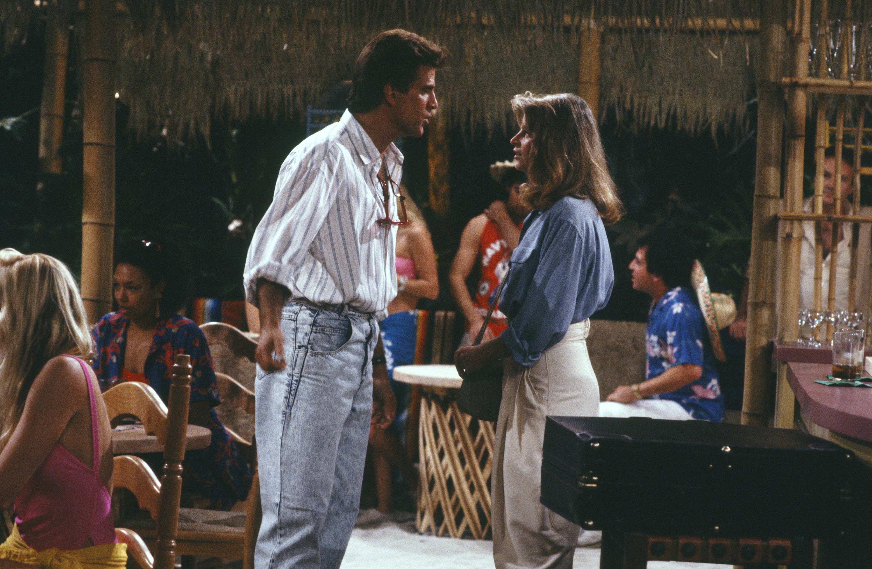 Still of Kirstie Alley and Ted Danson in Cheers (1982)
