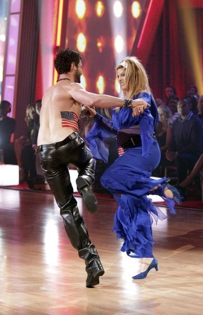 Still of Kirstie Alley and Maksim Chmerkovskiy in Dancing with the Stars (2005)