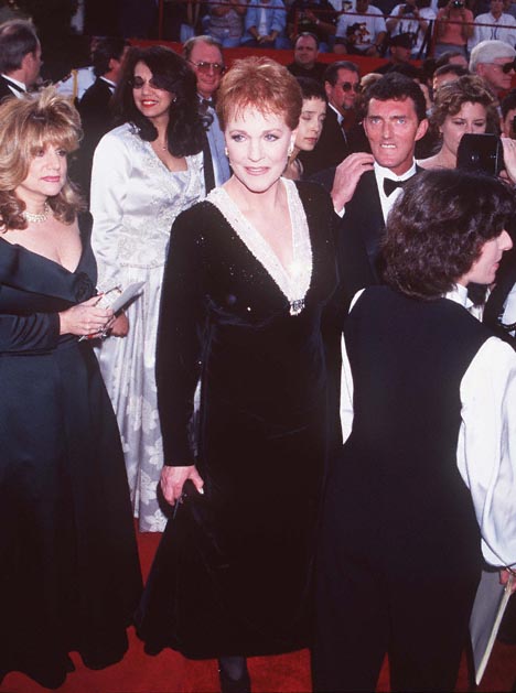 Julie Andrews at event of The 69th Annual Academy Awards (1997)