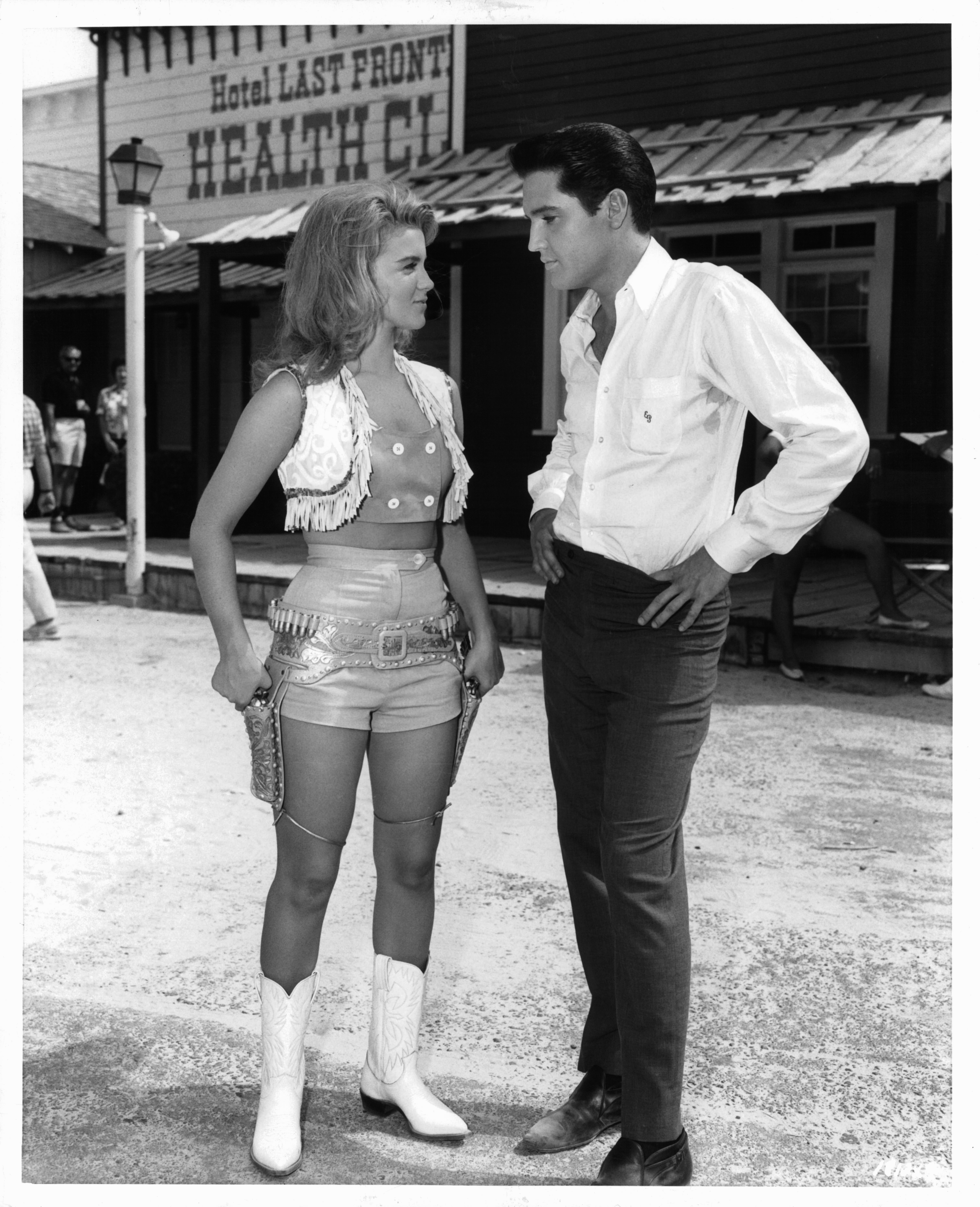 Still of Elvis Presley and Ann-Margret in Viva Las Vegas (1964)