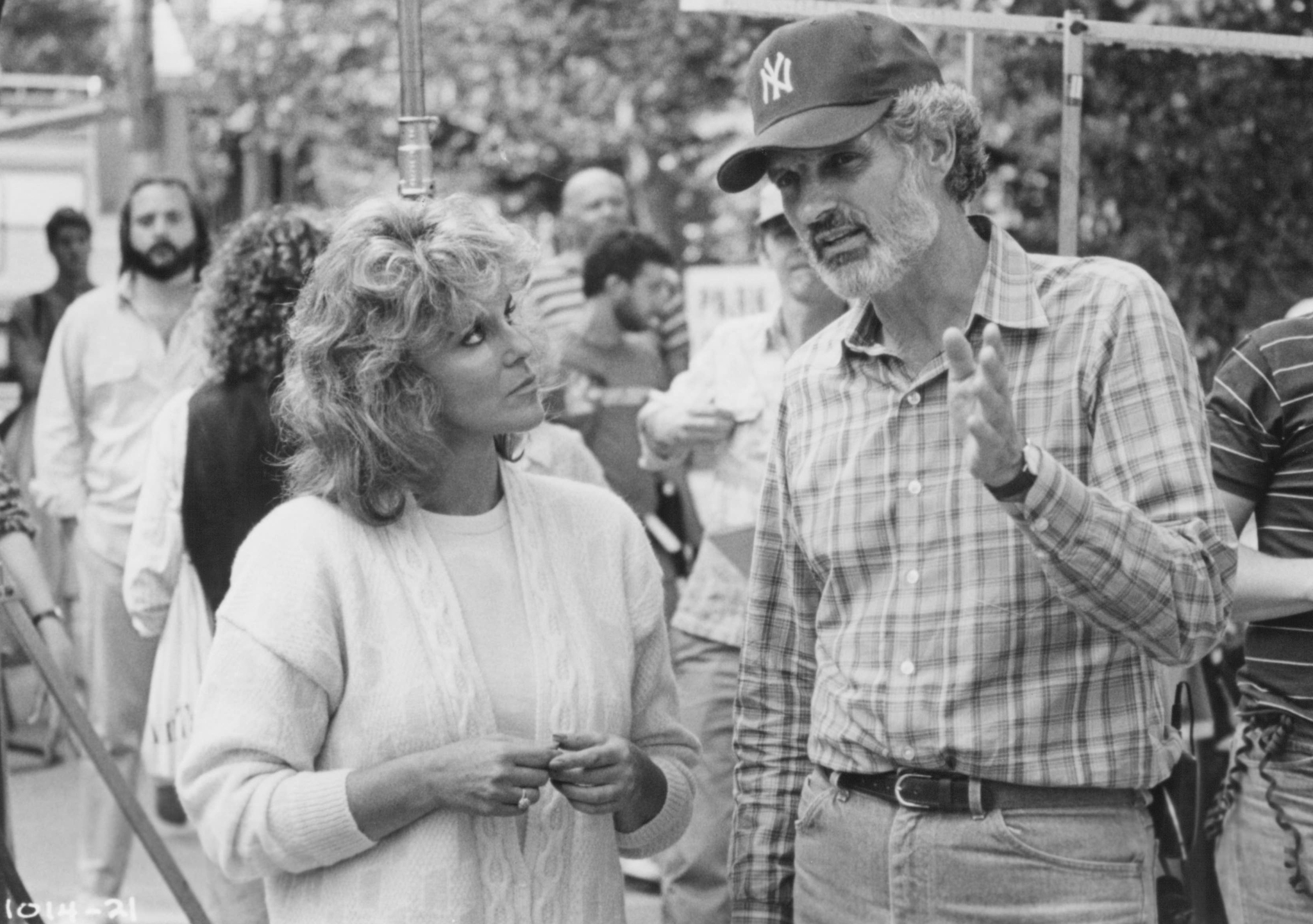 Still of Alan Alda and Ann-Margret in A New Life (1988)