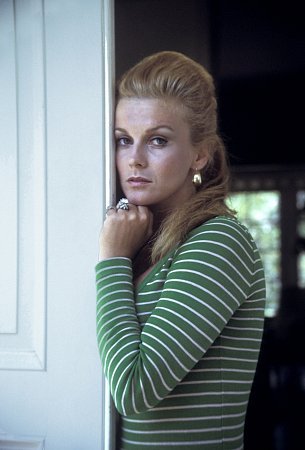 Ann-Margret at home 1972