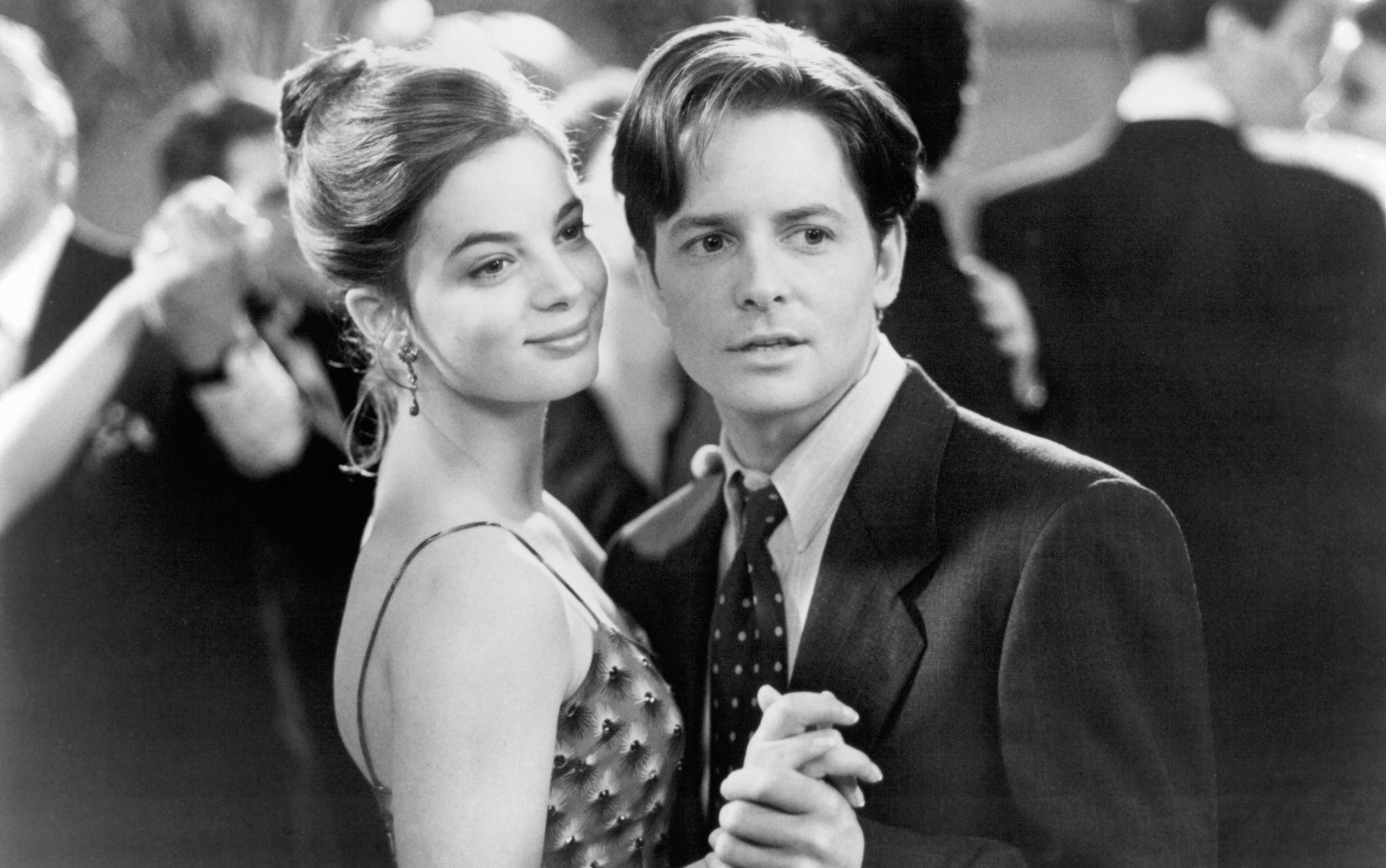 Still of Michael J. Fox and Gabrielle Anwar in For Love or Money (1993)