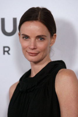 Gabrielle Anwar at event of The 66th Annual Golden Globe Awards (2009)