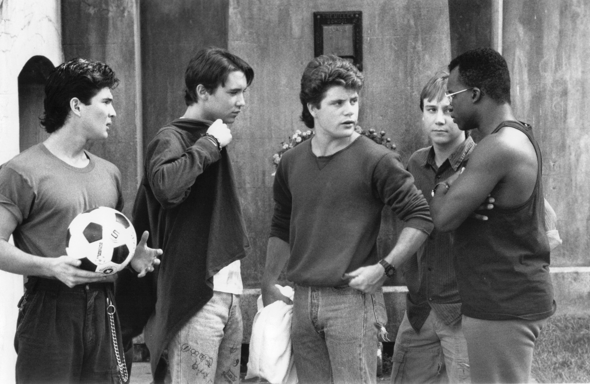 Still of Sean Astin, Wil Wheaton, Keith Coogan, George Perez and T.E. Russell in Toy Soldiers (1991)