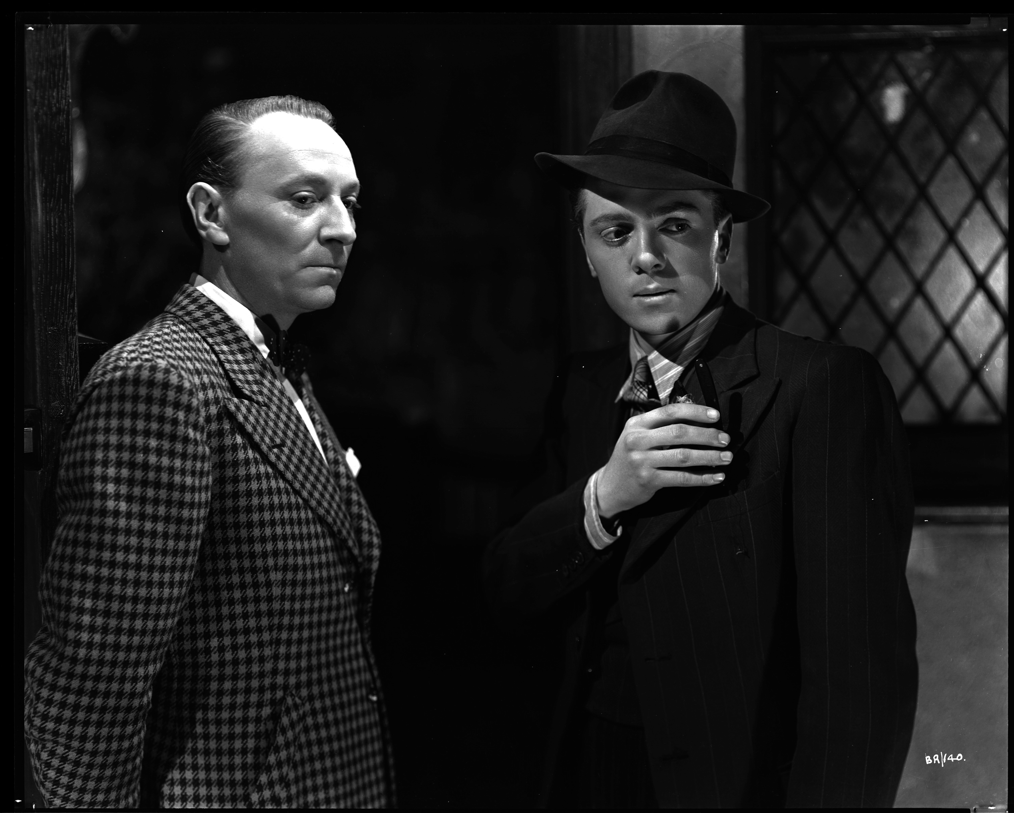 Still of Richard Attenborough and William Hartnell in Brighton Rock (1947)