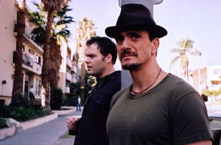 Still of Hank Azaria and Vincent D'Onofrio in Bark! (2002)