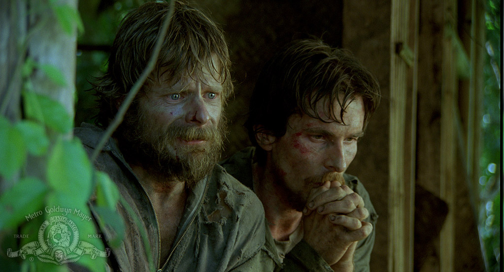 Still of Christian Bale and Steve Zahn in Rescue Dawn (2006)